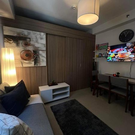 Shore 2 Residences High Speed Internet Walking Distance To Moa And Ikea Manila Exteriér fotografie