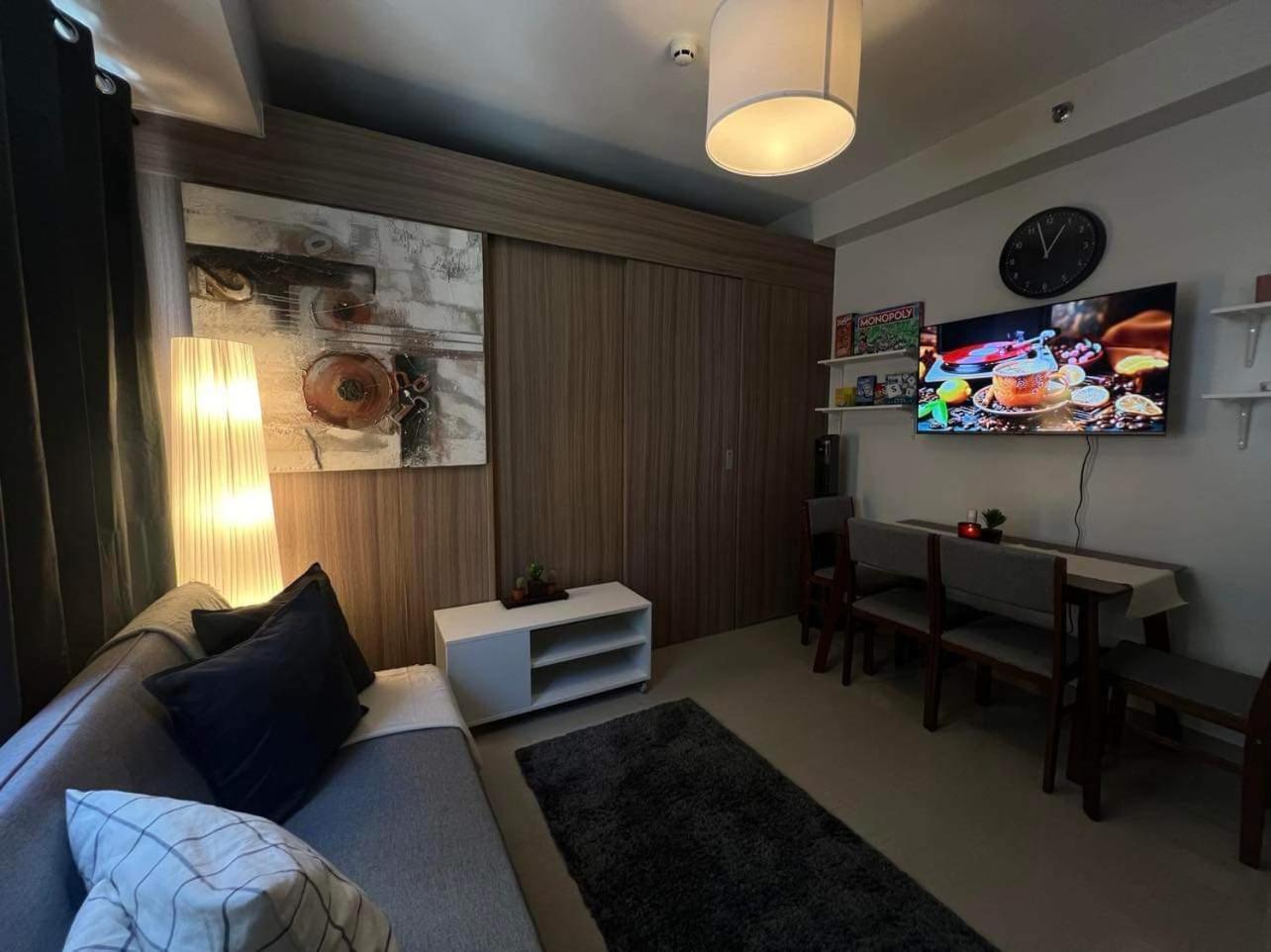 Shore 2 Residences High Speed Internet Walking Distance To Moa And Ikea Manila Exteriér fotografie
